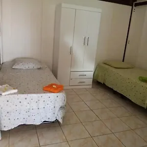 Aux Saveurs Des Mangues Juli Hébergement de vacances